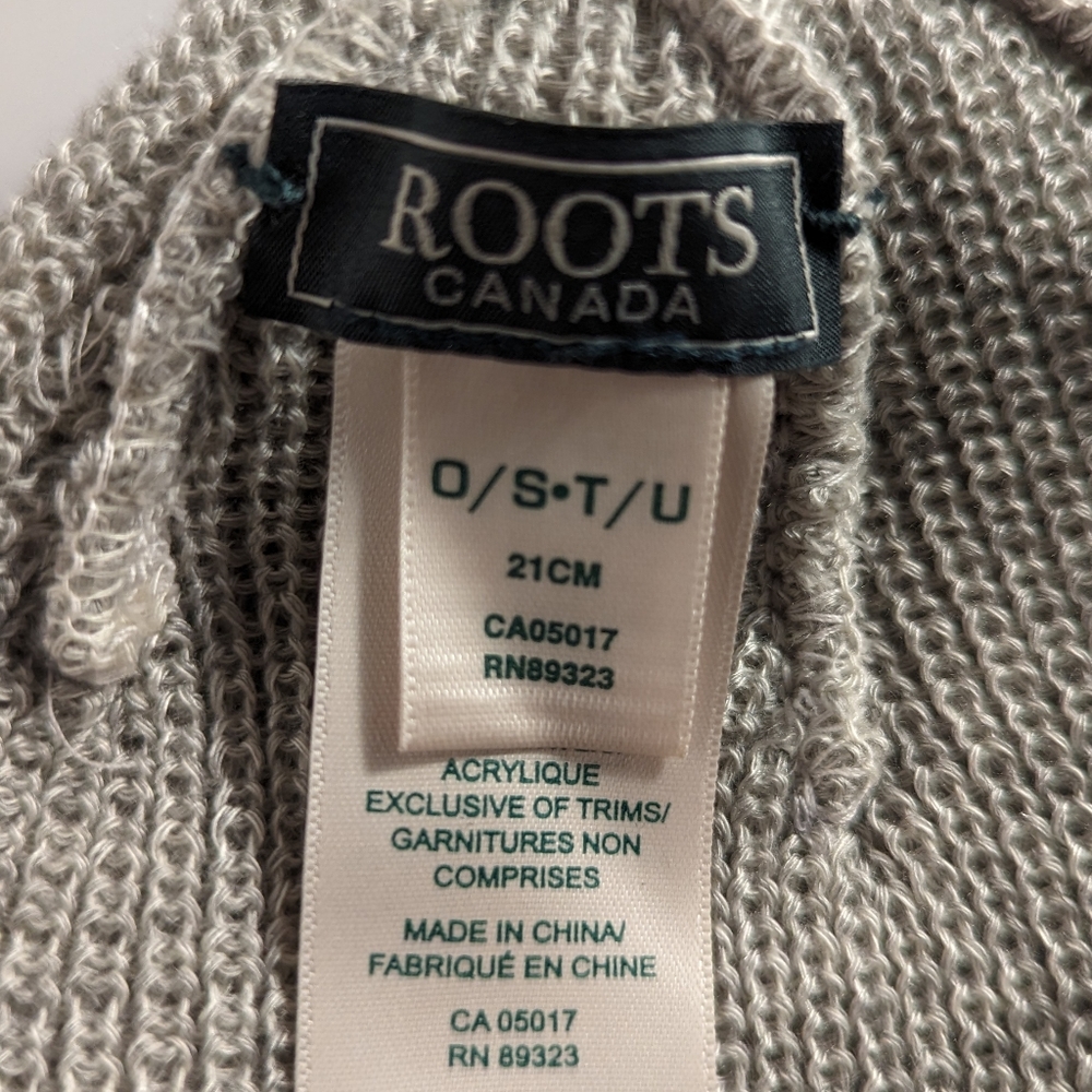 Roots Toque - Picture 7 of 8